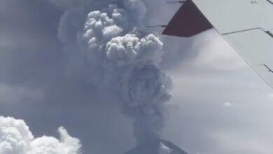 Photo of Así captaron desde un avión la erupción del Volcán Popocatépetl
