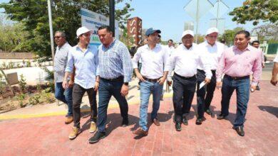 Photo of Renán Barrera firma convenio con el Tecnológico 