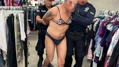 Photo of Intoxicado lo arrestan en ropa interior de mujer