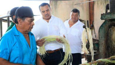 Photo of Renán Barrera se reúne con líderes henequeneros