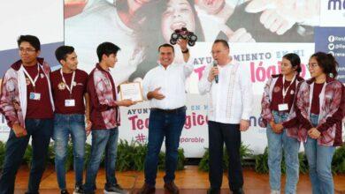 Photo of Renán Barrera acerca a los universitarios, programas del Ayuntamiento