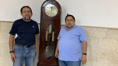 Photo of Centenarios relojes que marcan la hora a los meridanos