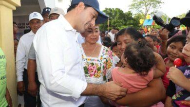 Photo of Mauricio Vila lleva apoyos a Ticimul, comisaría de Chankom