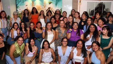 Photo of Cecilia Patrón trabaja en equipo en el empoderamiento femenino 