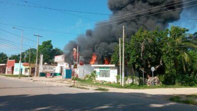 Photo of Le formulan cargos por incendiar tienda en Peto
