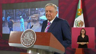 Photo of Bloquean la “mañanera” por derechos de autor