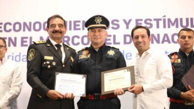 Photo of Mauricio Vila reconoce labor de bomberos y paramédicos