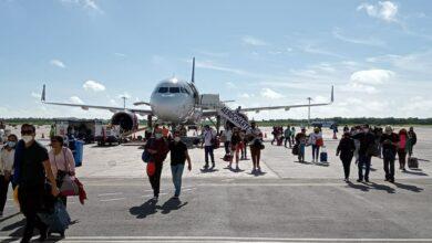 Photo of Detienen a cinco gualtemaltecos por documentos falsos en Aeropuerto de Mérida