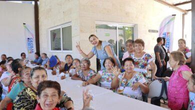 Photo of Haciendo equipo apoyamos a quienes más lo necesitan: Cecilia Patrón