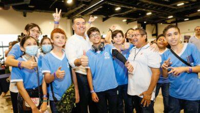 Photo of Renán Barrera acerca la tecnología a jóvenes 