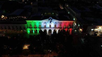 Photo of Palacio de Gobierno se ilumina con los colores patrios