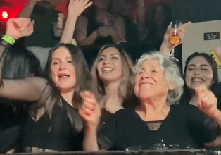 Photo of Abuelita en antro se vuelve la sensación en internet. VIDEO