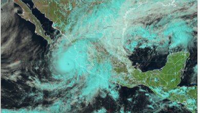 Photo of Huracán Lidia ya es categoría 4; amenaza Nayarit y Jalisco