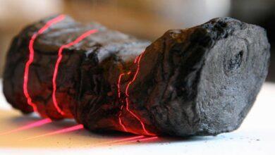 Photo of Inteligencia artificial descifra un papiro de Herculano quemado en el Vesubio