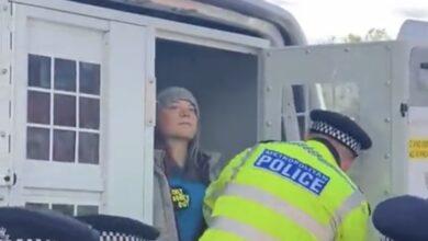 Photo of De nuevo Greta Thunberg es detenida durante manifestación