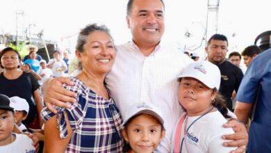 Photo of Renán Barrera garantiza seguridad y salud