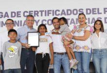 Photo of Mauricio Vila brinda certeza patrimonial a familias meridanas