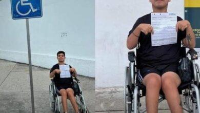 Photo of Multan a joven con discapacidad por estacionar lugar para personas con discapacidad
