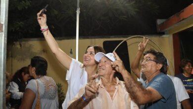 Photo of Cecilia Patrón escucha propuestas por el medio ambiente