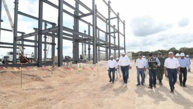 Photo of Mauricio Vila supervisa nuevo Hospital General “Dr. Agustín O’Horán”