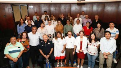 Photo of Ayuntamiento refuerza las acciones para mantener la equidad en Mérida