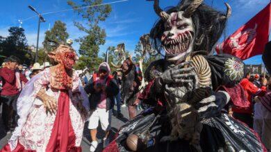 Photo of Carnavaleros nahuales de San Andrés Cuexcontitlán, llegaron a Toluca 