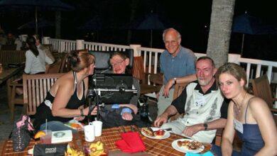 Photo of Stephen Hawking aparece en la supuesta lista de Jeffrey Epstein