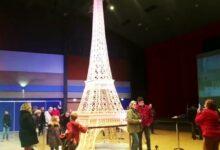 Photo of Gana Guinnes por Torre Eiffel hecha con cerillos, la construyó en 8 años