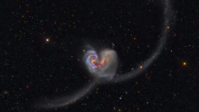 Photo of Las galaxias de Antenas con forma de corazón
