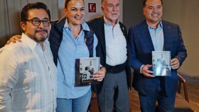 Photo of Renán y Cecilia, invitados de la presentación del libro: Un México Para Todos
