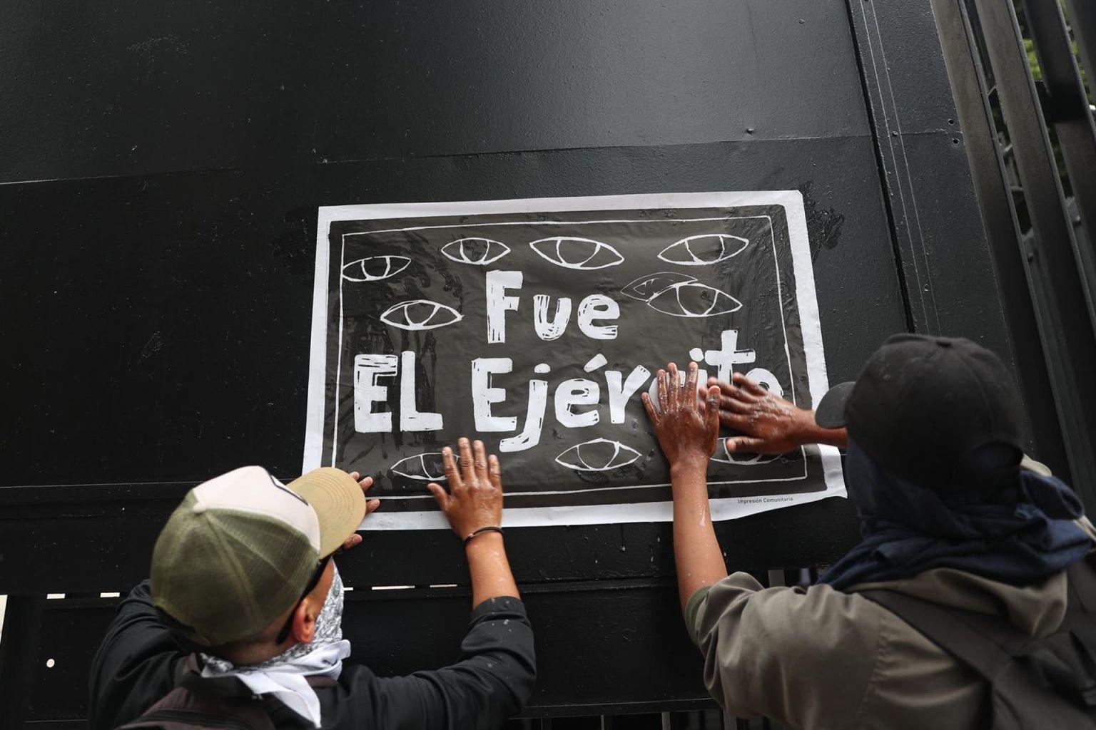 Imponen formal prisión a ocho militares relacionados con el caso ...
