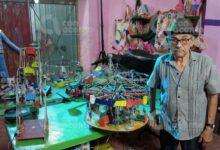 Photo of Abuelito crea miniaturas de ferias con material reciclado 