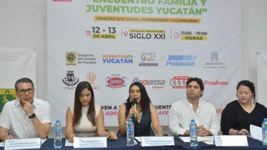 Photo of Presentan “Encuentro Familia y Juventudes Yucatán»
