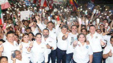 Photo of Julián Zacarías recibe ovaciones en Izamal