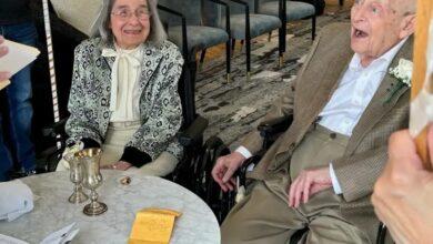 Photo of Abuelitos de 100 años renuevan votos de matrimonio