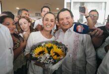 Photo of “Huacho” Díaz Mena recibe a Sheinbaum en Yucatán 