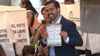 Photo of Jorge Álvarez Máynez emite su voto
