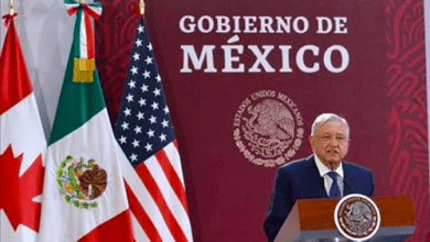 Photo of AMLO declara “pausa” con embajadas de EU y Canadá