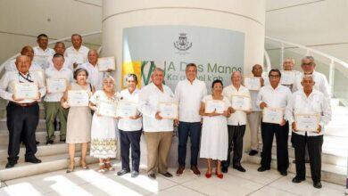 Photo of Reconocen labor de guía de turistas en la promoción de Mérida