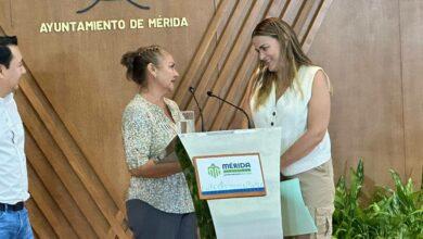 Photo of Cecilia Patrón presenta apoyo a mujeres emprendedoras