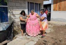 Photo of Abuelita de 81 años celebra sus XV años