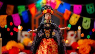 Photo of Ángela Aguilar lanza muñeca edición “Día de Muertos”