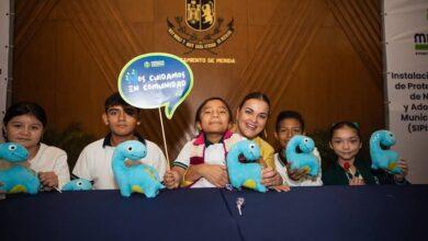 Photo of Cuidemos lo más valioso que tiene Mérida; la niñez: Cecilia Patrón 