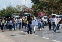 Photo of Maestros protestan en calles en Mérida