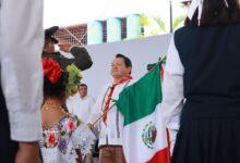 Photo of Huacho Díaz encabezó la conmemoración del Día de la Bandera