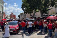 Photo of Usan polvo de extintor contra manifestación en Yucatán