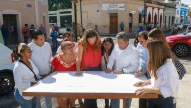 Photo of Ceci Patrón supervisa la repavimentación en el Centro