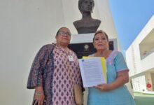 Photo of Exigen que se cumpla la Ley 3 de 3 contra la violenc1@ en el Poder Judicial   Integrantes de la Agenda de Mujeres por la Igualdad Sustantiva en Yucatán (AMISY) exigen al Congreso de Yucatán que Luis Armando M. C., involucrado en escándalos y denuncias por viol3ncia de género y viol3ncia laboral continue como magistrado del Poder Judicial de Yucatán.  Luis Armando M. C. se postuló de nuevo para continuar con su cargo, también se le acusa de haber dejado libre a un acusado de violac10n contra una menor.  Por lo que hoy se ha solicitado se cumpla con la Ley 3 de 3 contra la violenc1@ y a través de un escrito se específica que se tomen en cuenta los antecedente del magistrado y que también deje de ocupar un cargo público en el Estado.  El documento está dirigido a la Junta de Gobierno y Coordinación Política, especificó María Eugenia Núñez Zapata, integrante de la Agenda por las Mujeres.  Información Con Acento