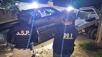 Photo of Detenidas dos personas y aseguran una camioneta por el caso Negrita