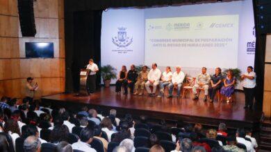 Photo of Ceci Patrón reconoce Congreso de Preparación ante el Riesgo de Huracanes